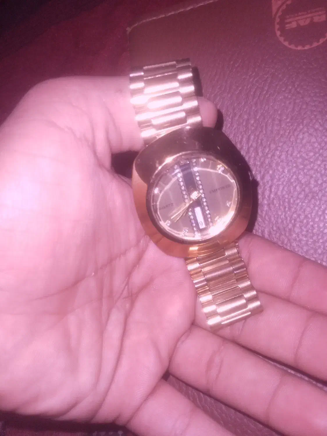 ساعت رادو تخم مرغی اصل ضد آب قیمت مفت زدم|ساعت|خاش, |دیوار