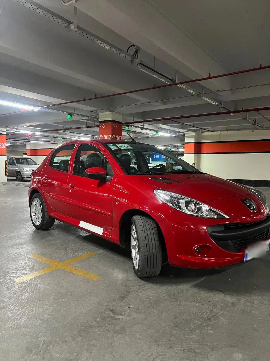 207موتور TU5 سقف فلز مدل ۱۴۰۲|خودرو سواری و وانت|کرمان, |دیوار