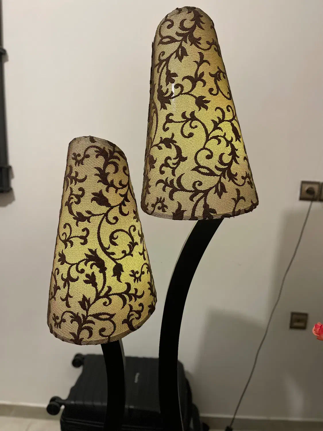 آباژور|چراغ خواب و آباژور|رشت, یخسازی|دیوار