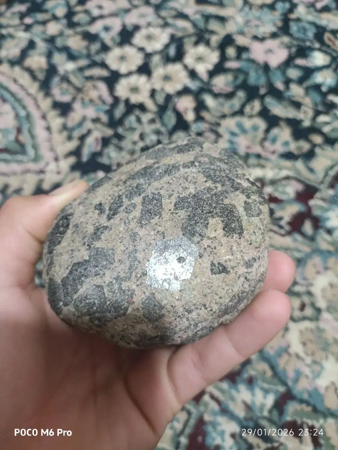 یک عدد سنگ قیمتی|کلکسیون اشیاء عتیقه|کرمان, |دیوار