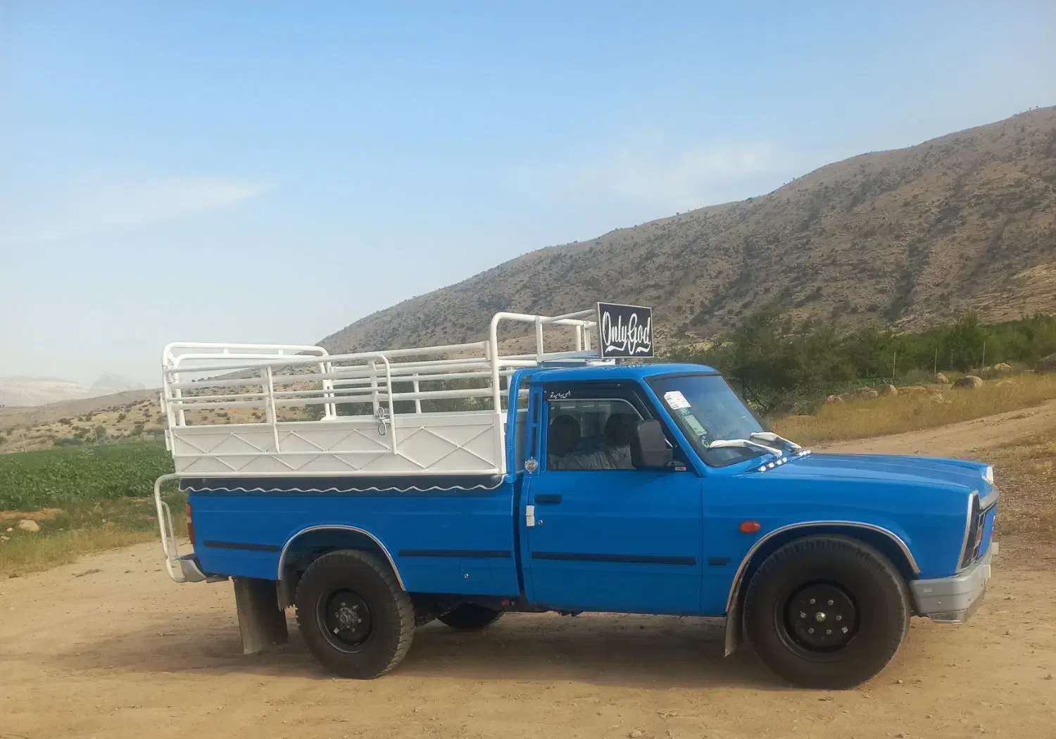 نیسان مدل ۴۰۳ برج ۲۵/۱۲/۴۰۳ گاز سیمی  درجه یک|خودرو سواری و وانت|شیراز, پادگان بعثت|دیوار