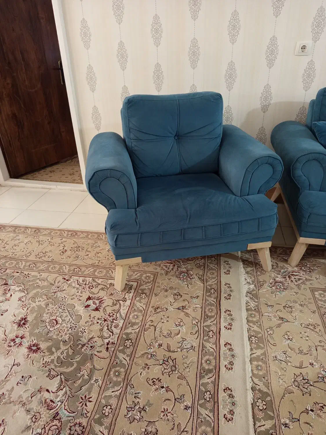 مبلمان|مبلمان خانگی و میز عسلی|تربتحیدریه, شهید بهشتی|دیوار