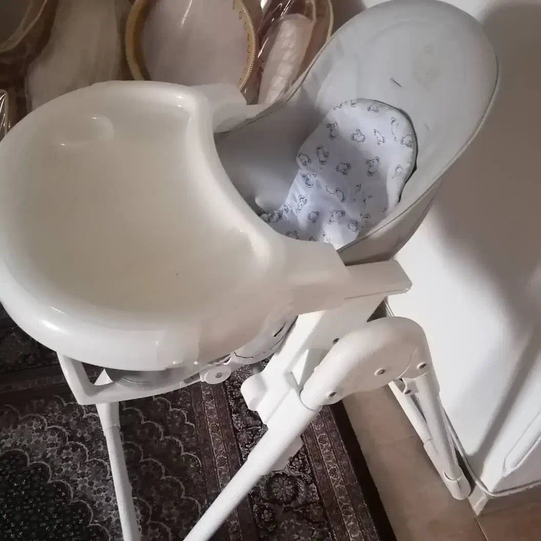 صندلی غذای کودک|تخت و صندلی بچه|تهران, سلسبیل شمالی|دیوار