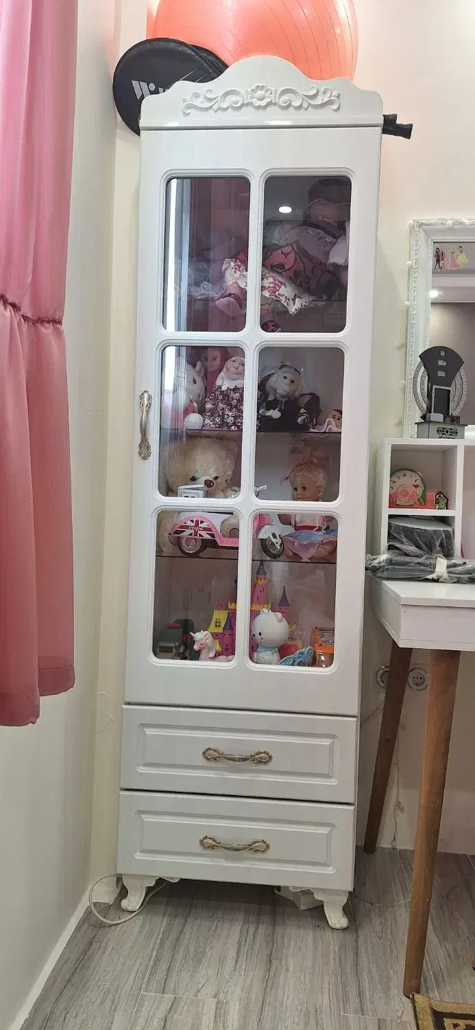 بوفه یا ویترین کودک نوجوان|بوفه، ویترین، کنسول|گلبهار, شهر جدید گلبهار|دیوار