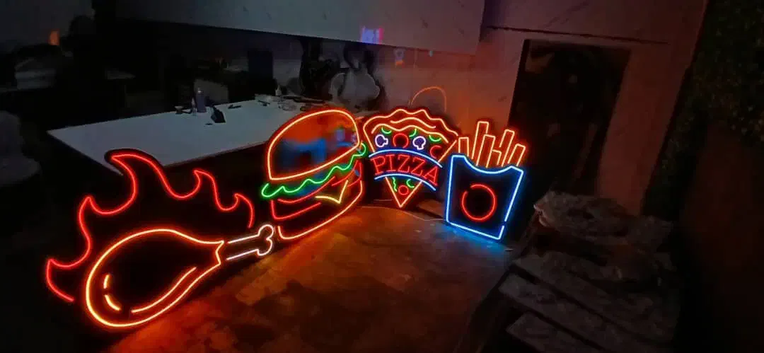 تابلو نئون/چنلیوم/led/ال ای دی/نیون|فروشگاه و مغازه|تهران, نازی‌آباد|دیوار