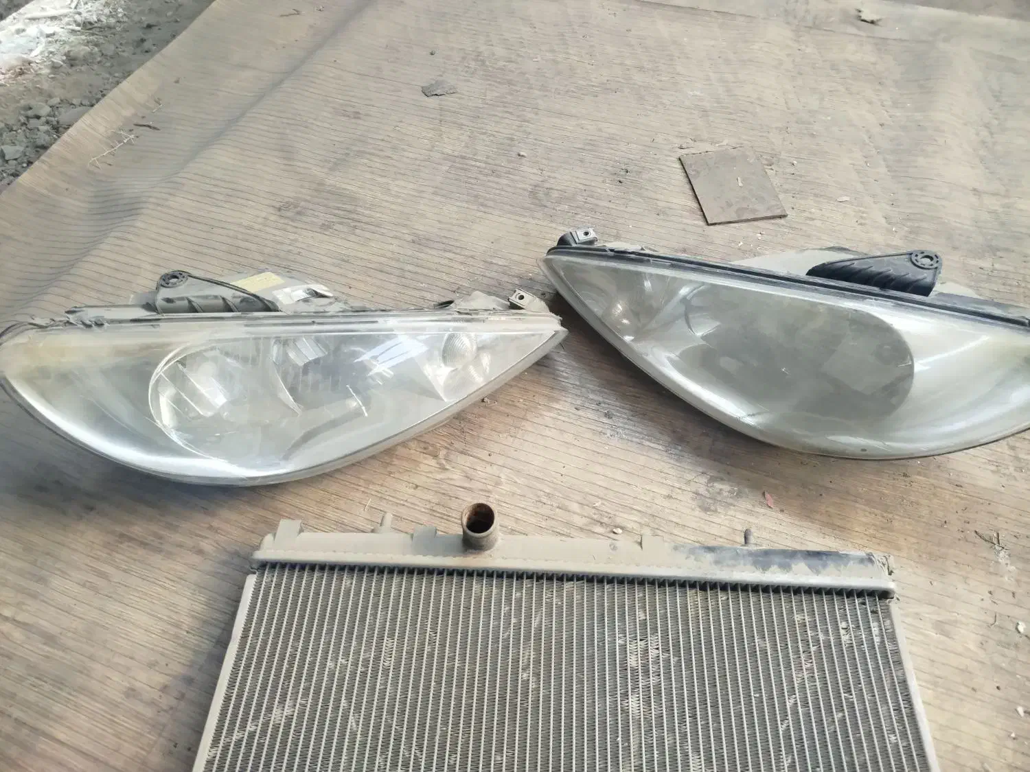 چراغ جلو و رادیات 206|قطعات یدکی و لوازم جانبی|چهاردانگه (تهران), |دیوار