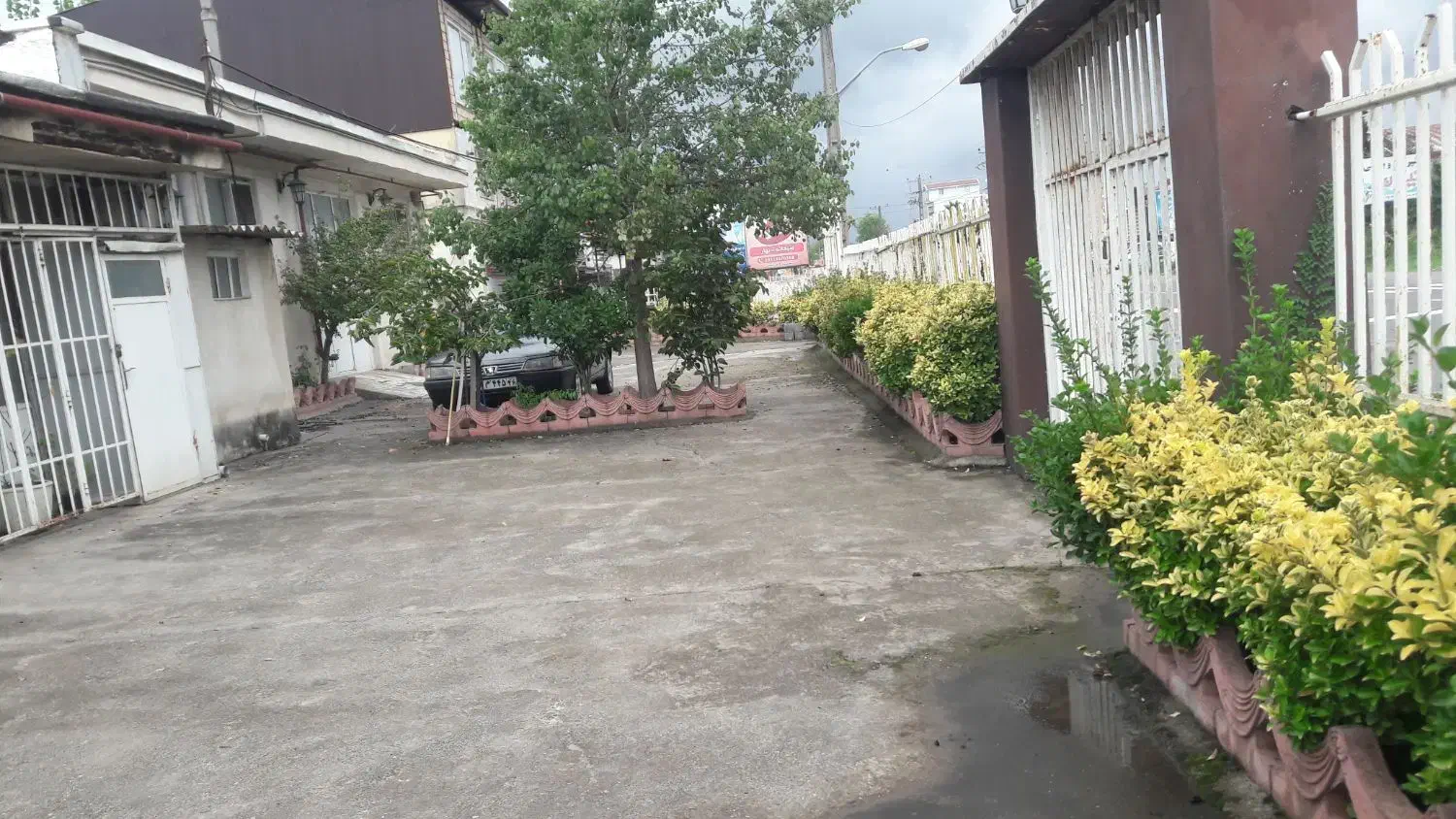 اجاره مجموعه کافه و بستنی فروشی در موقعیت توریستی|اجارهٔ مغازه و غرفه|خشکبیجار, |دیوار