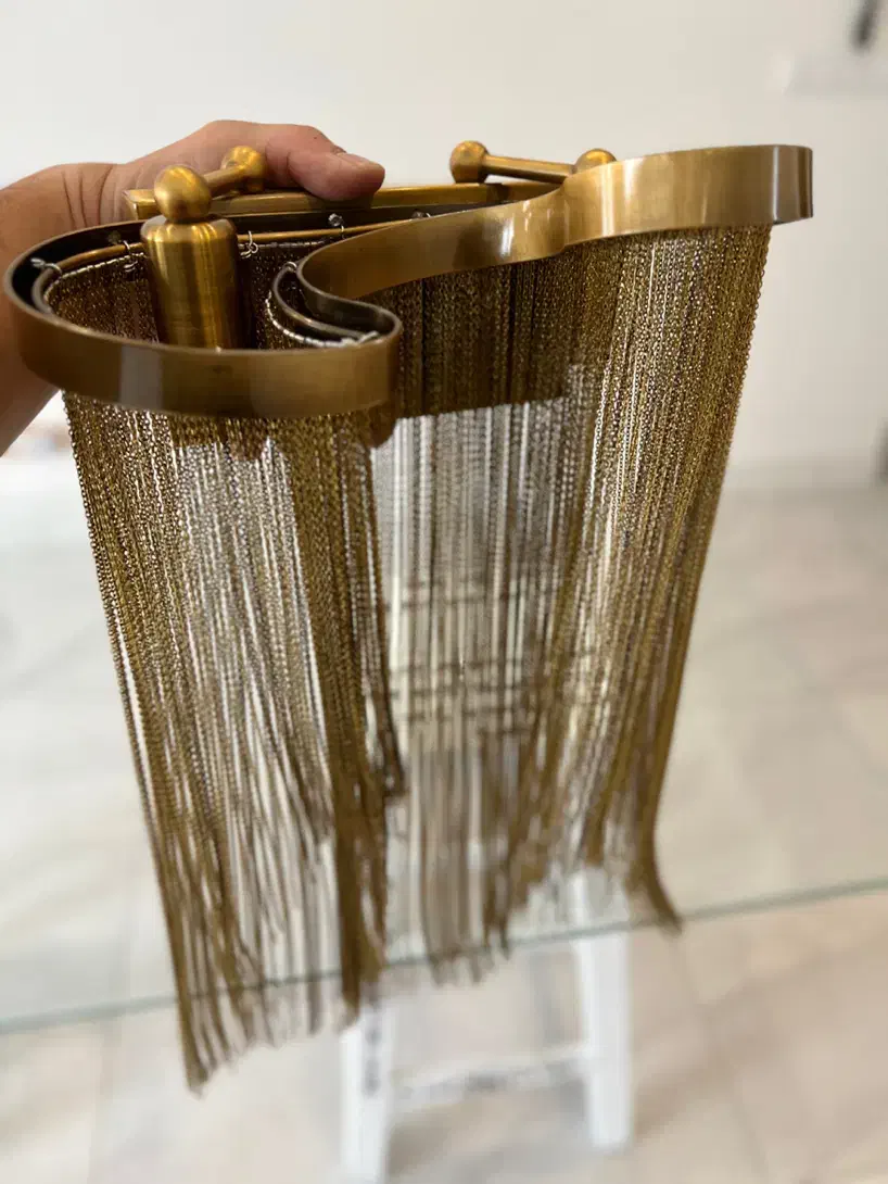 چراغ دیواری کلاستیک برند معروف فرانسه|لوستر و چراغ آویز|تهران, حکمت|دیوار