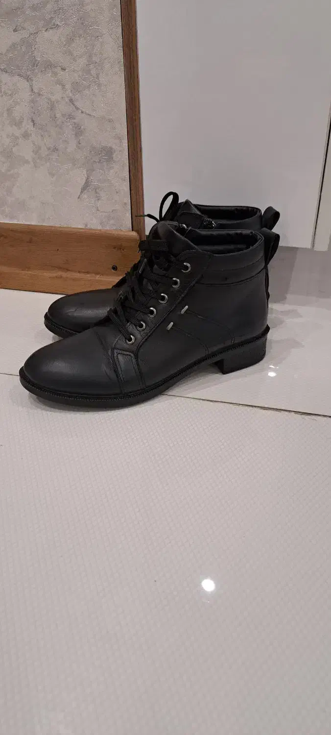 نیم بوت چرم نو|کیف، کفش، کمربند|اراک, |دیوار