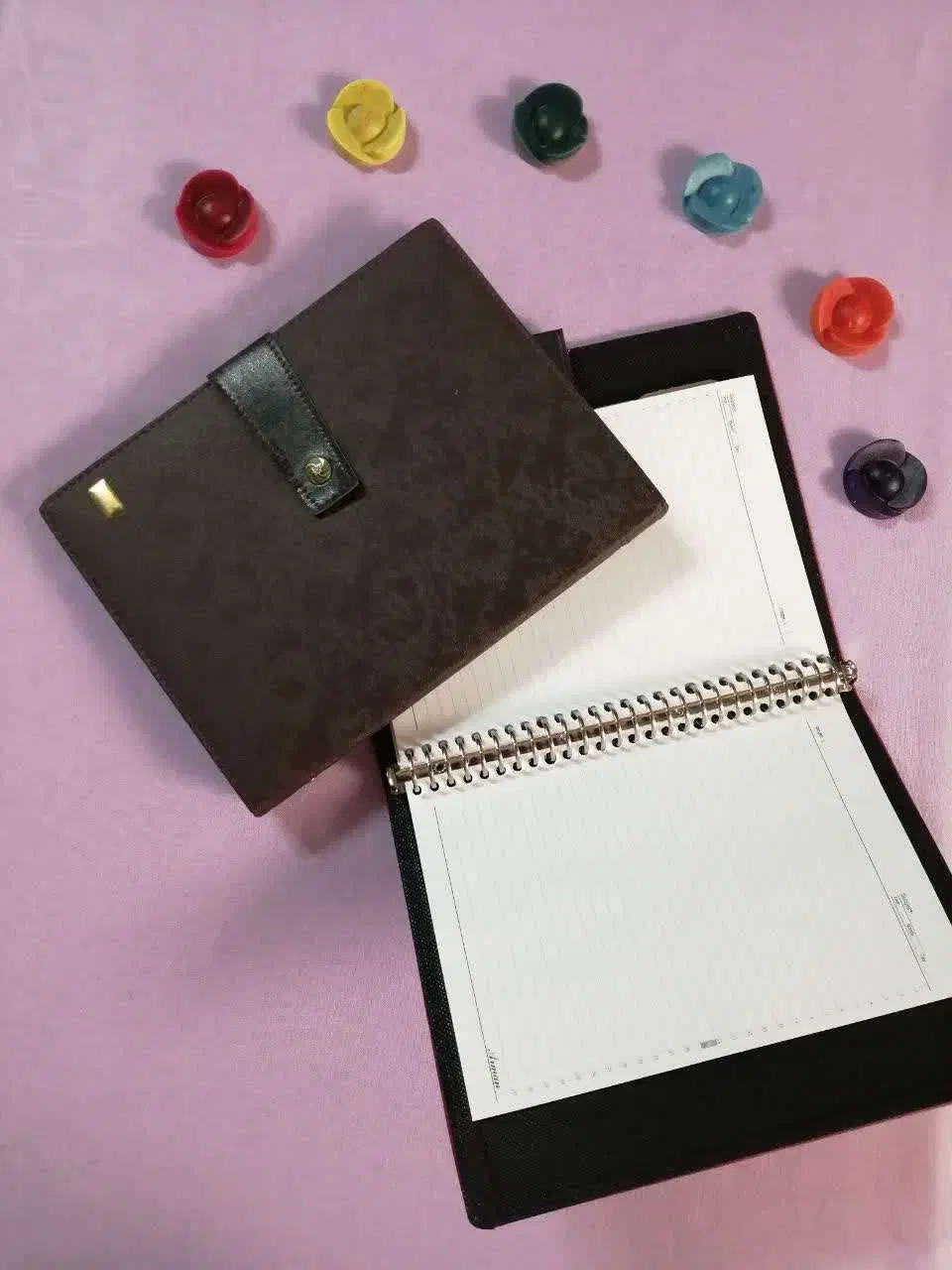 انواع کلاسور های کوچک و بزرگ|لوازم التحریر|قم, شهرک قدس|دیوار