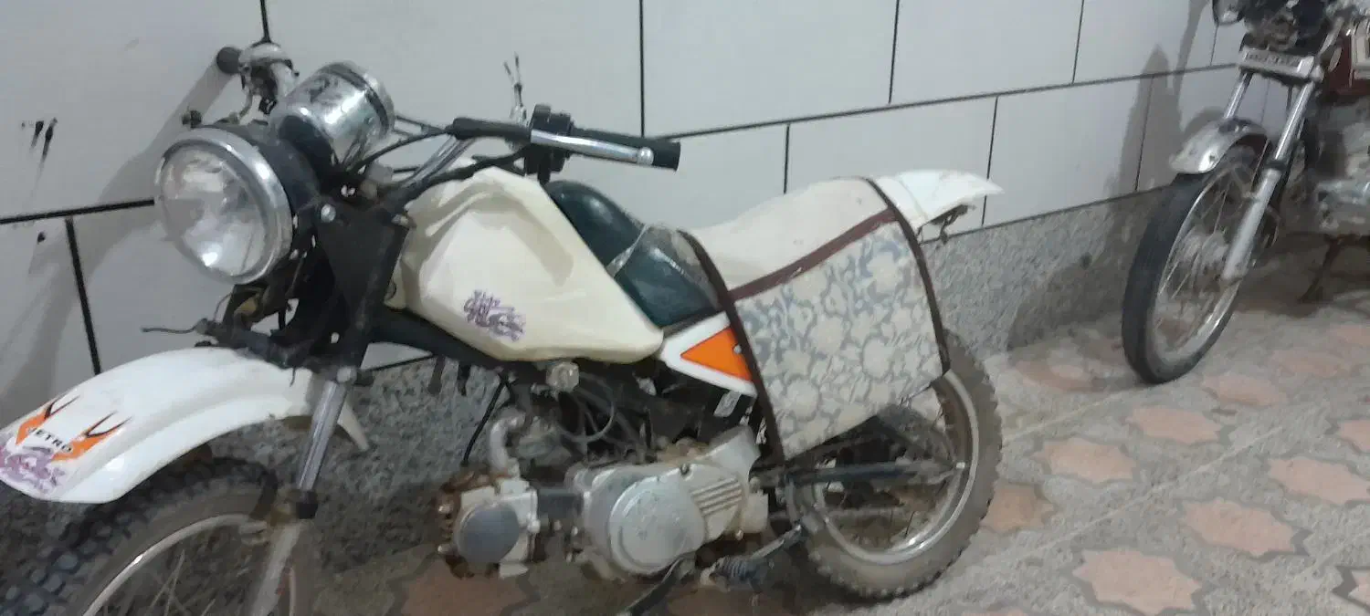 موتور مینی|موتورسیکلت|برخوار, |دیوار