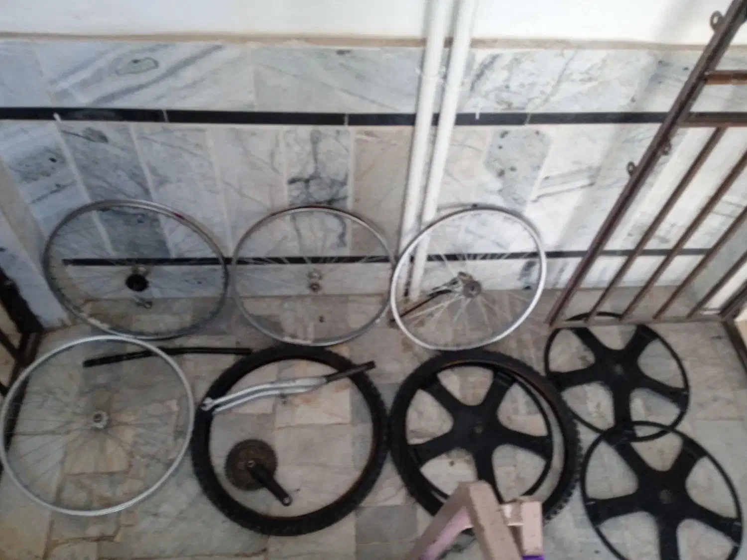 وسایل دوچرخه حراج همه باهم 1میلیون|دوچرخه، اسکیت، اسکوتر|زاهدان, |دیوار