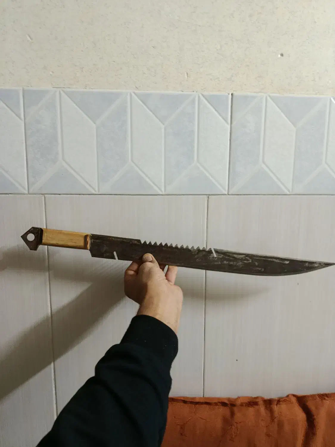 شمشیر|کلکسیون اشیاء عتیقه|بجنورد, |دیوار