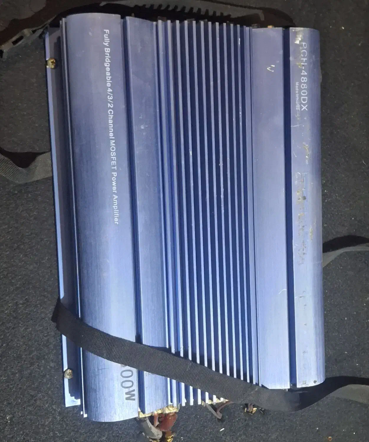 امپلی 4کانال درحد نو .مانیتور پشت صندلی|قطعات یدکی و لوازم جانبی|تهران, افسریه شمالی|دیوار