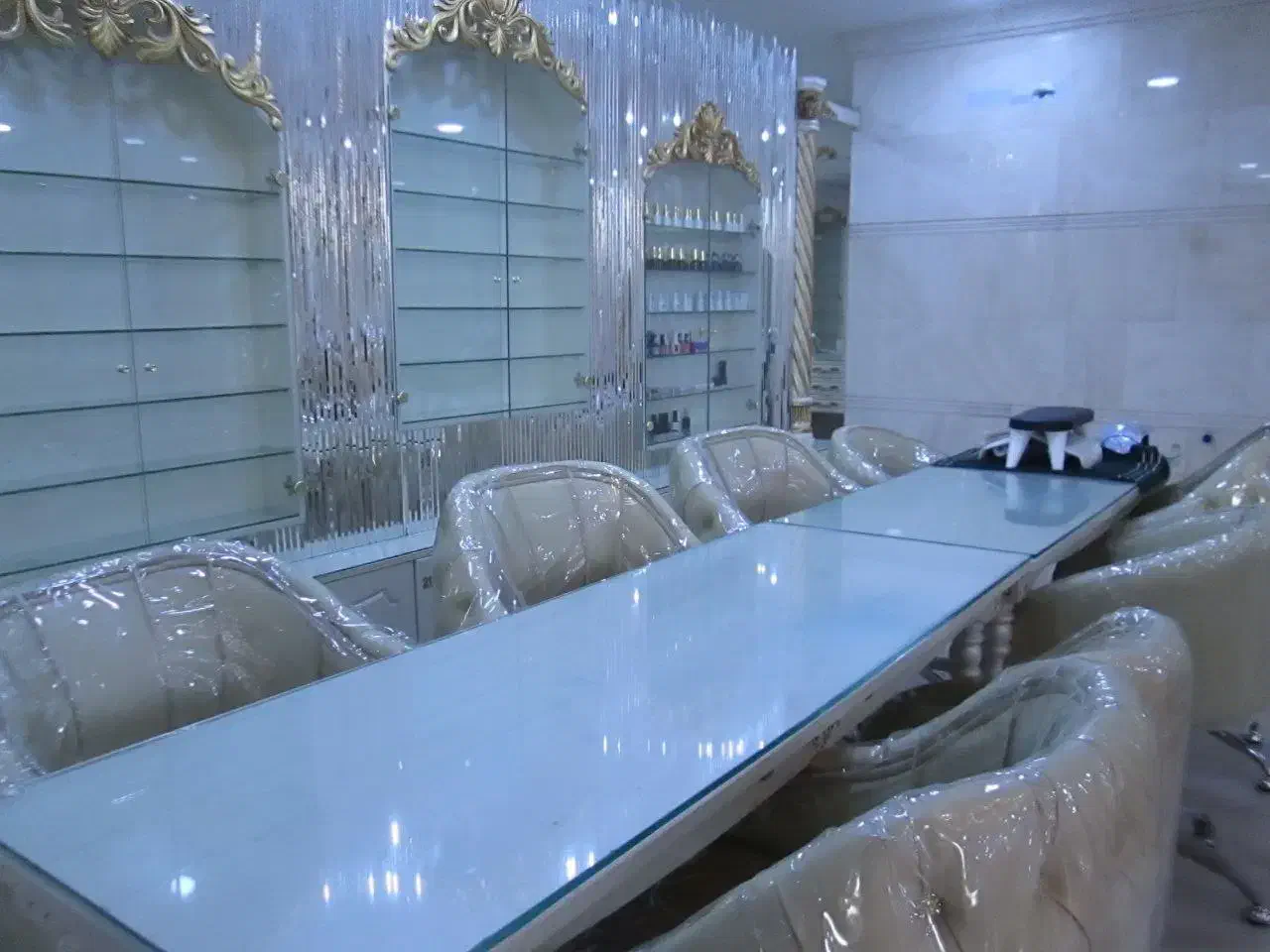 اجاره صندلی و اتاق در لوکس ترین سالن زیبایی|اجارهٔ دفتر کار، اتاق اداری، مطب|ری, دیلمان|دیوار