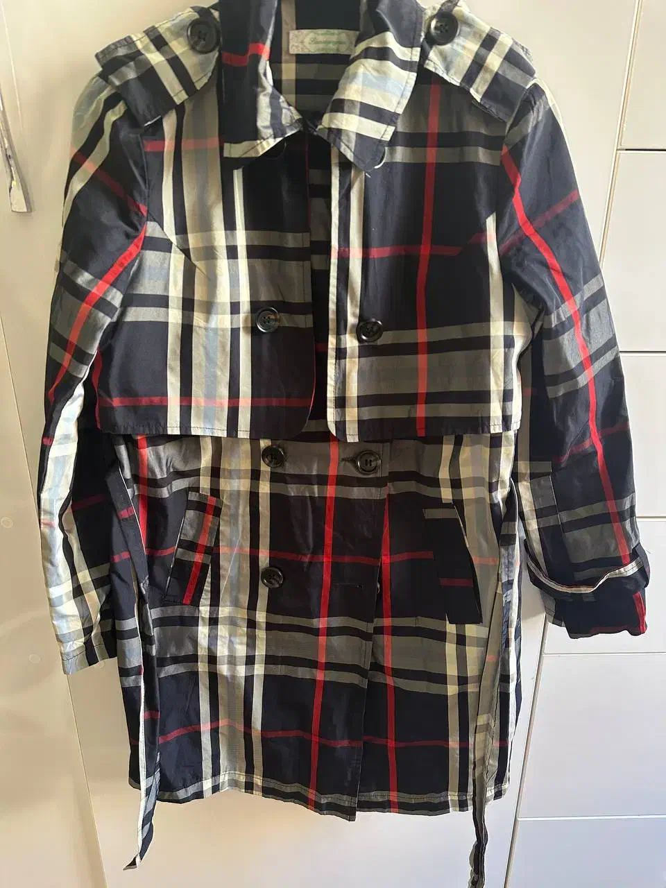 مانتو ترک|لباس|میانه, |دیوار