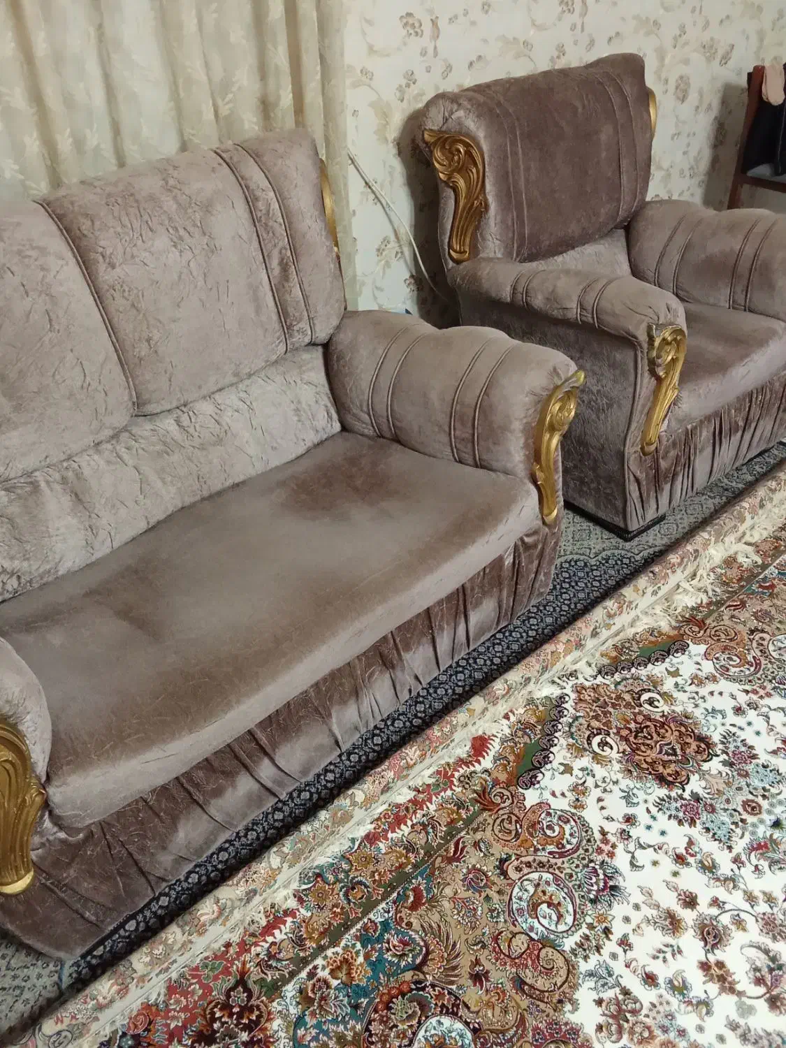 مبل۷ نفره|مبلمان خانگی و میز عسلی|کوچصفهان, |دیوار