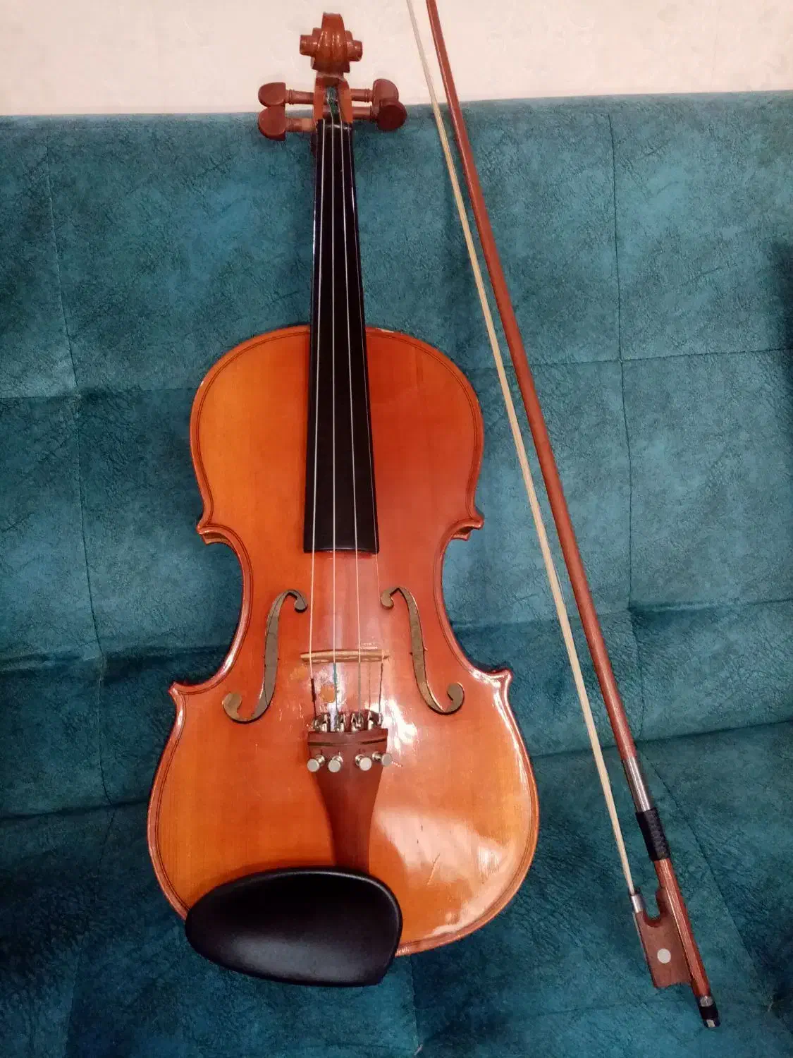 ویولن 4/4 STARSAN|ویولن|رشت, سعدی (تختی)|دیوار