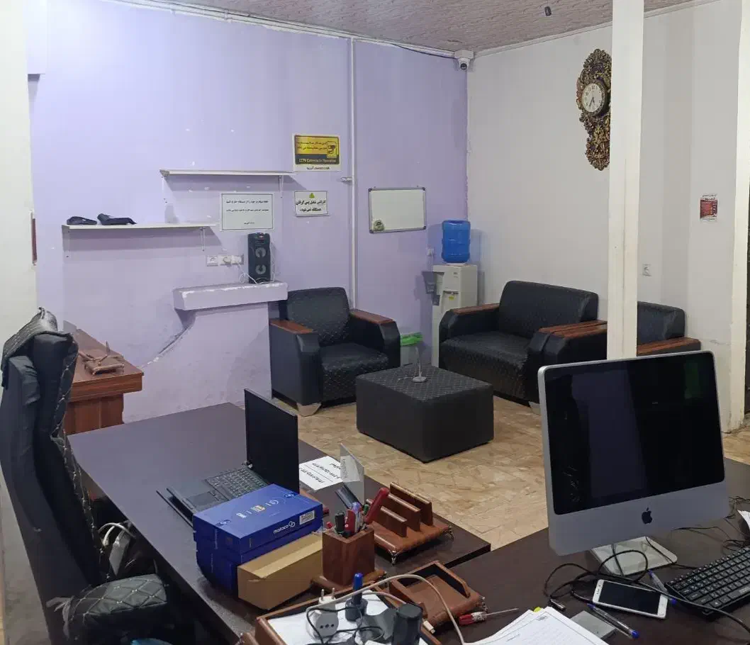 اجاره طبقه بالا مطهری|اجارهٔ مغازه و غرفه|خرم‌آباد, |دیوار