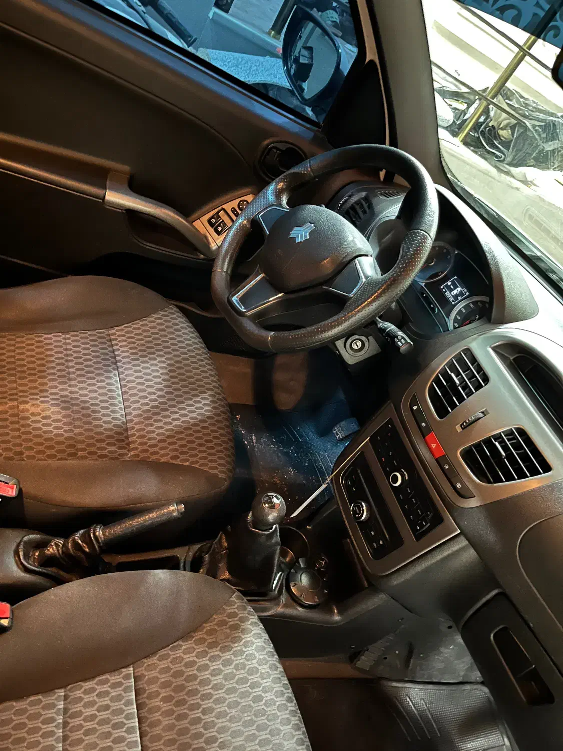 کوییک s ۱۴۰۲|خودرو سواری و وانت|دزفول, |دیوار