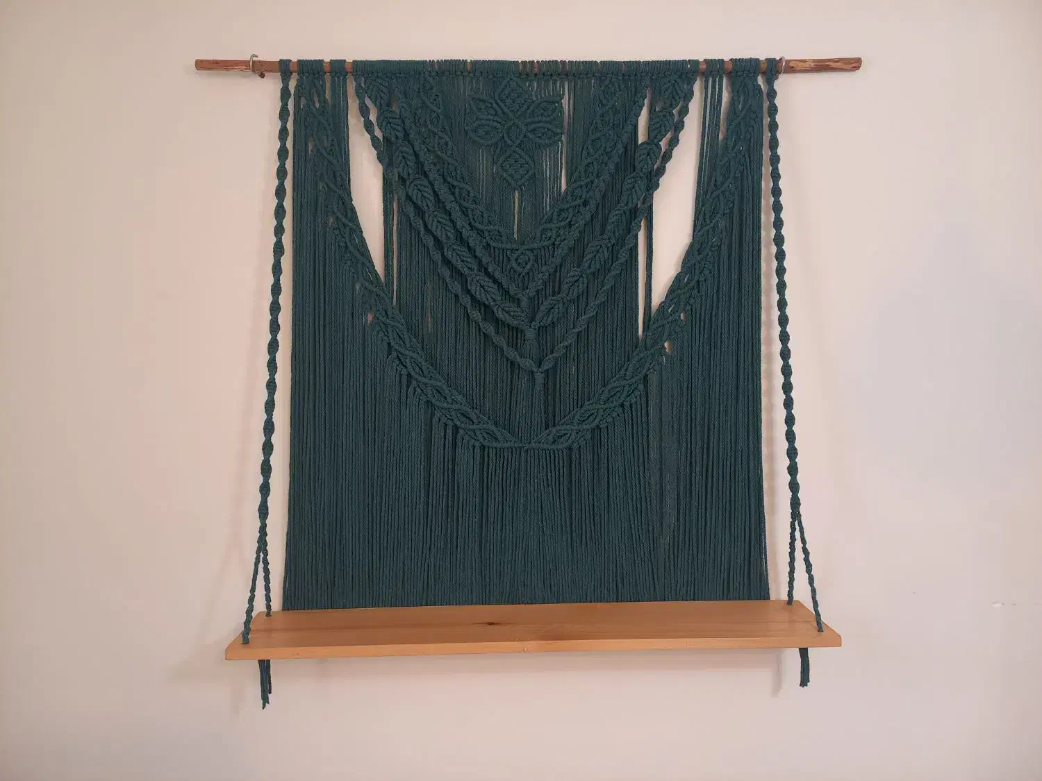 دیوارکوب مکرومه|صنایع دستی و سایر لوازم تزئینی|شیراز, درکی|دیوار