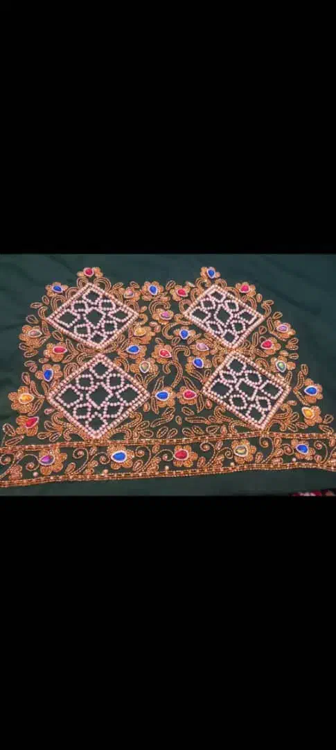 لباس کمه ای|لباس|قلعه قاضی, |دیوار