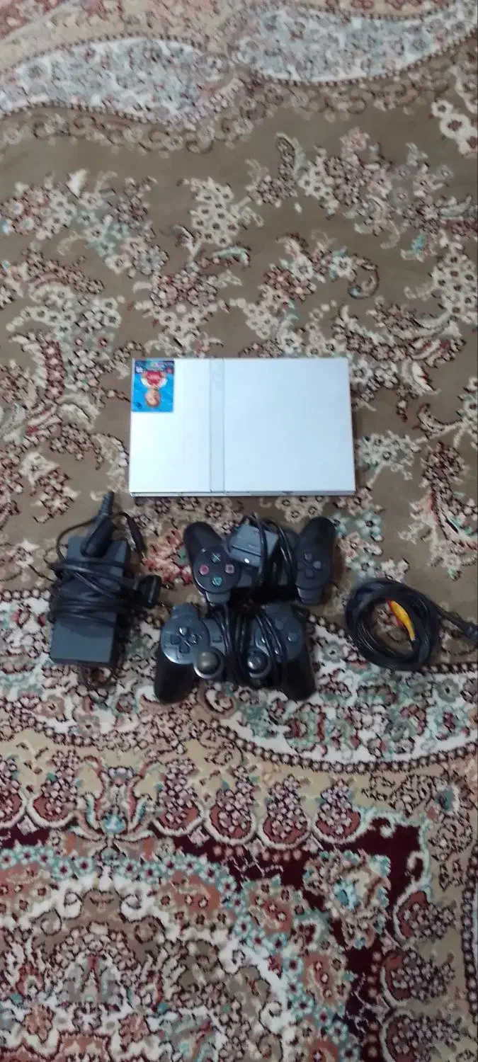 پلی استیشن۲ فلش خور|کنسول، بازی ویدئویی و آنلاین|هرسین, |دیوار