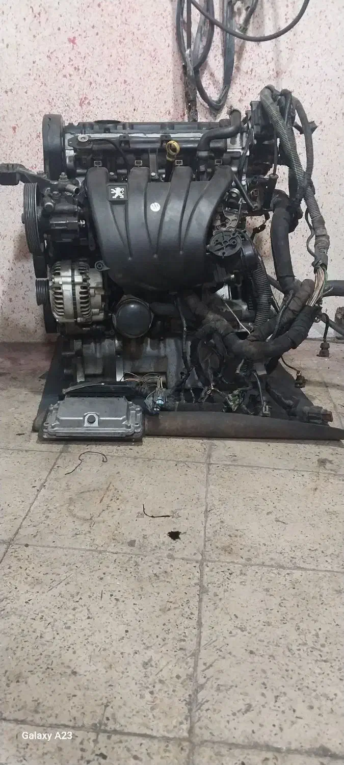 موتور زانتیا ۱۸۰۰..پارس ELX|قطعات یدکی و لوازم جانبی|ملکشاهی, |دیوار