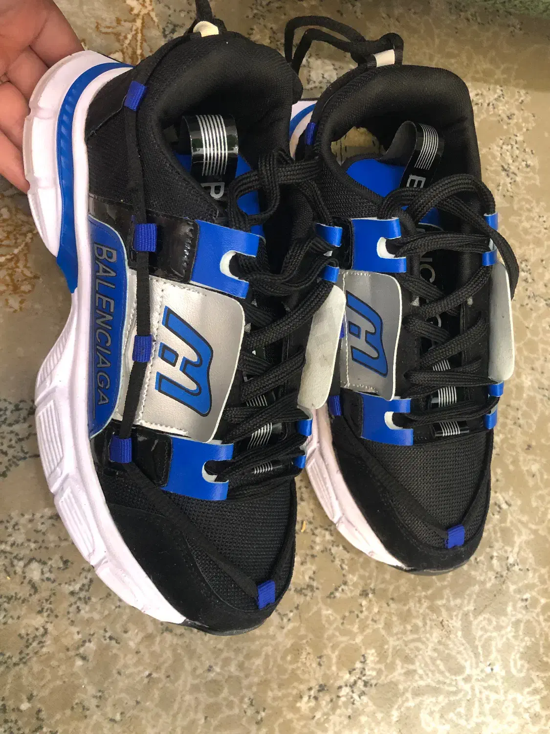 نو بدون استفاده سایز ۴۲|کیف، کفش، کمربند|کاشان, دانش|دیوار