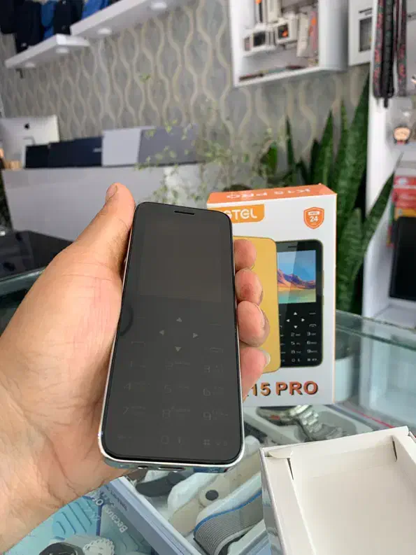 گوشی دکمه ای طرح آیفون ۱۴ پرومکس|موبایل|رشت, منظریه|دیوار