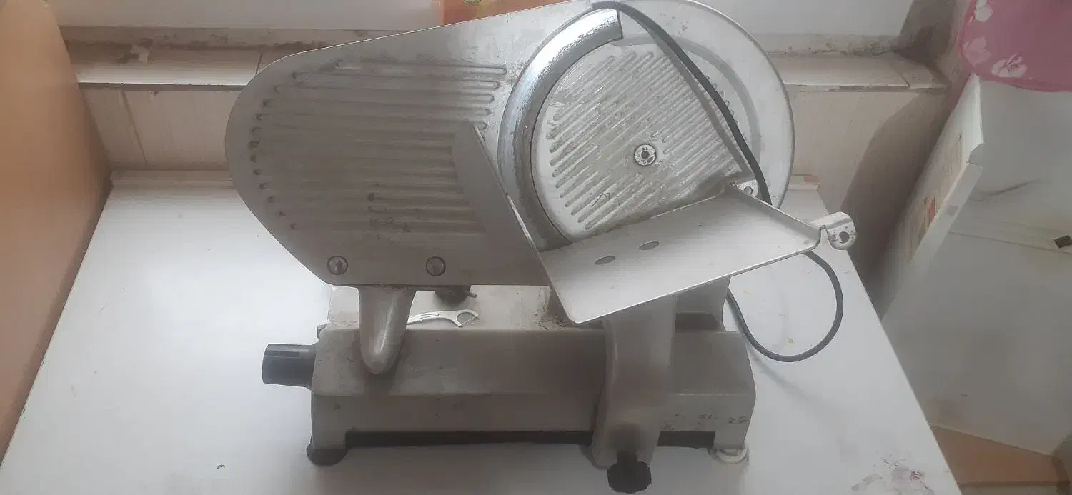 کالباس بر محک|سایر لوازم برقی|الوند, |دیوار