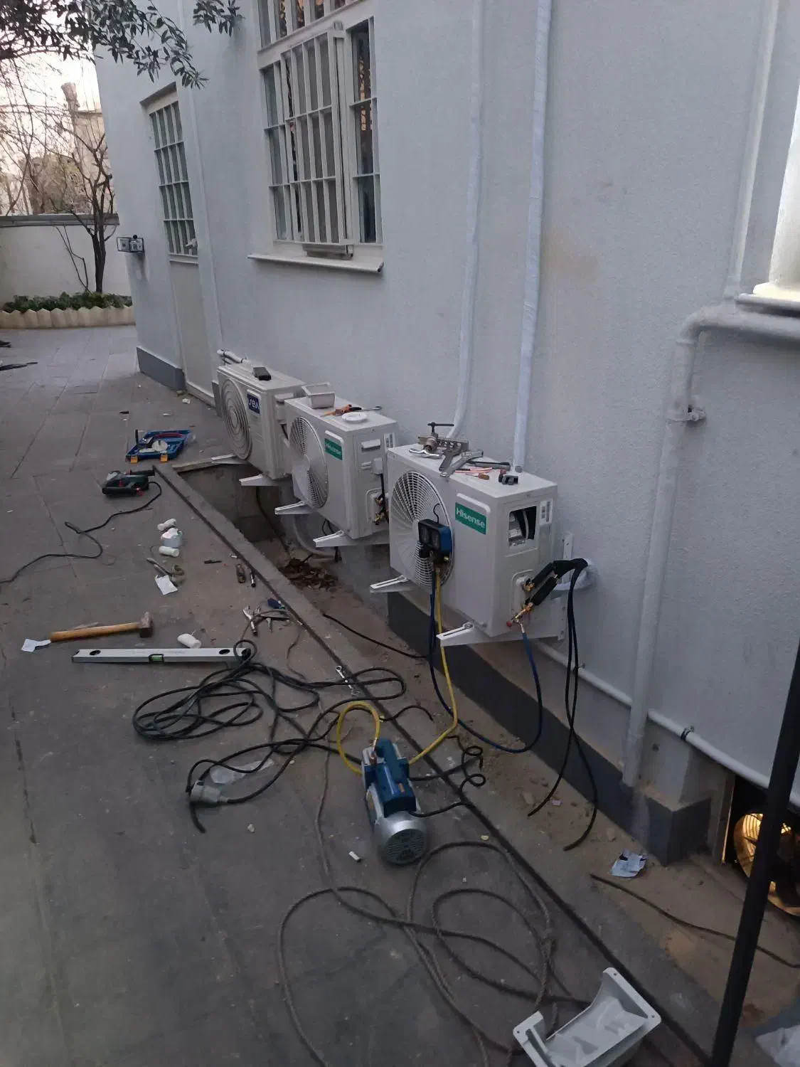 نصب تعمیر کولرگازی پکیج یخچال لوله مسی لباسشویی|خدمات پیشه و مهارت|تهران, سعادت‌آباد|دیوار