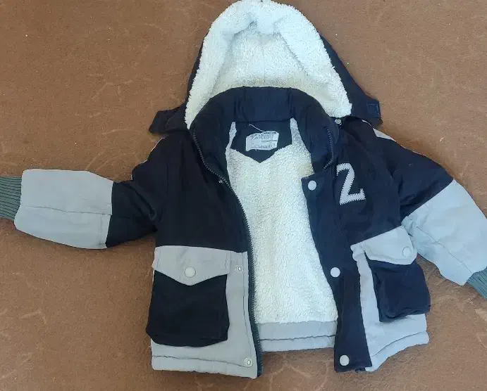 کاپشن بچه گانه|کفش و لباس بچه|قم, شهرک مهدیه (مدرس)|دیوار