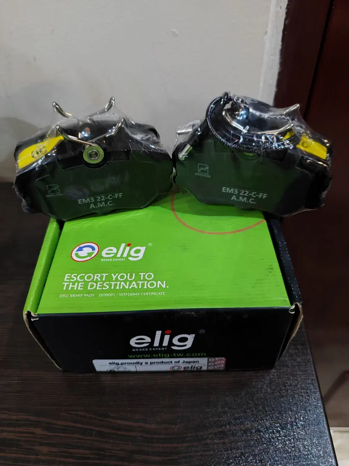 لنت ترمز جلو elig پژو ۴۰۵ و بوق AKE|قطعات یدکی و لوازم جانبی|تهران, جنتآباد مرکزی|دیوار