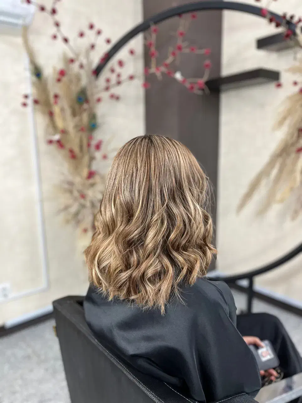 مدل رنگلایت برای تکمیل آلبوم کاری|خدمات آرایشگری و زیبایی|اصفهان, طامه|دیوار