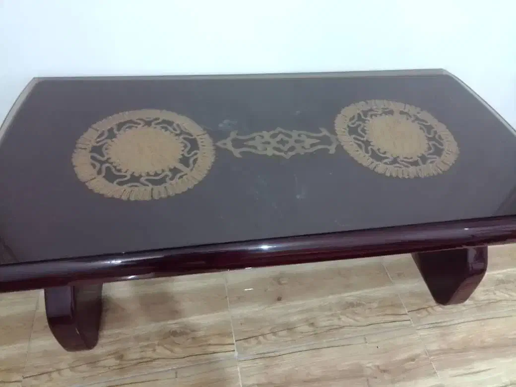 میز جلومبلی|مبلمان خانگی و میز عسلی|خمینیشهر, |دیوار