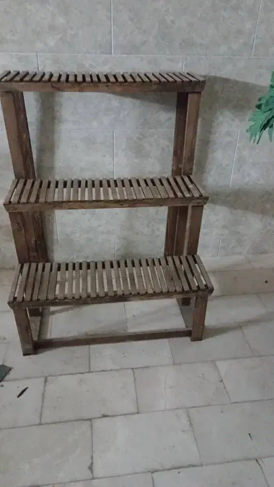 شلف نونو|کتابخانه، شلف، قفسه‌های دیواری|کاشان, کوی اداره گاز|دیوار