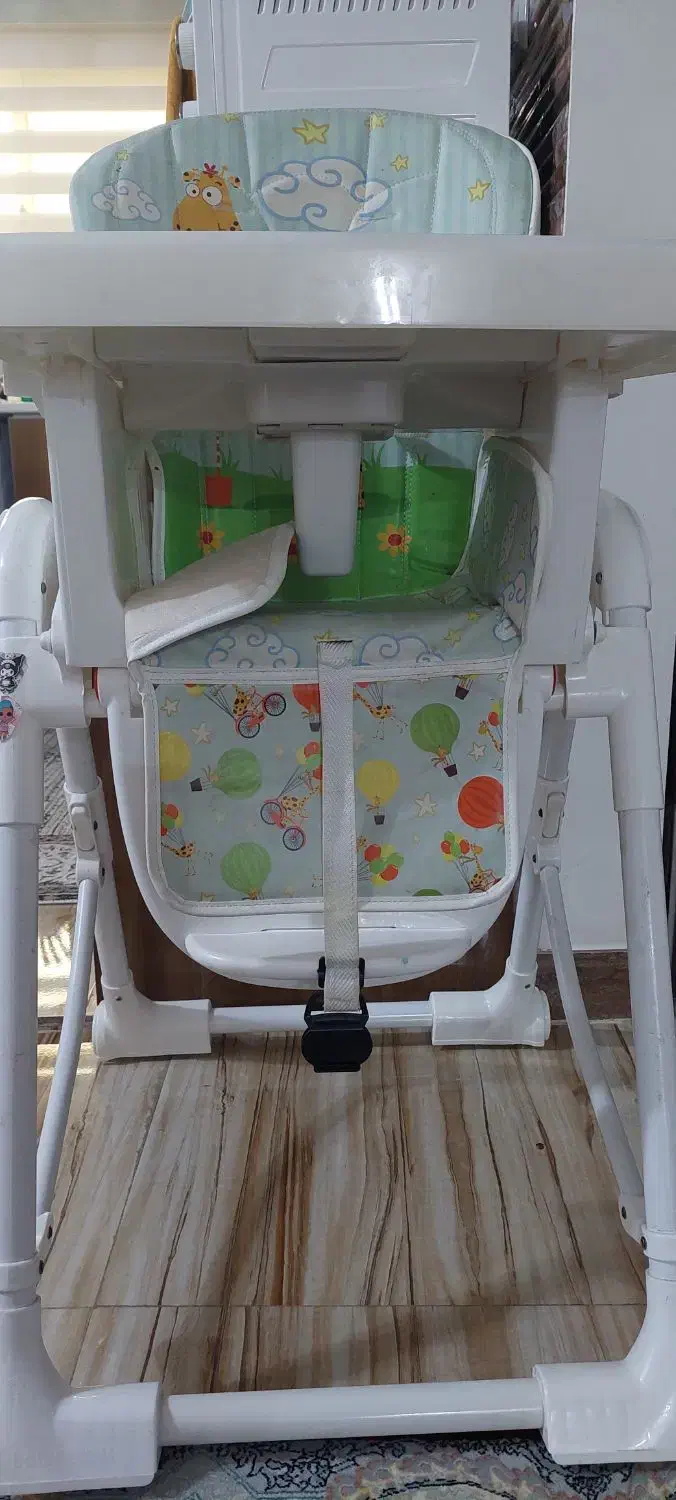 صندلی کودک|تخت و صندلی بچه|رشت, حومه رشت|دیوار