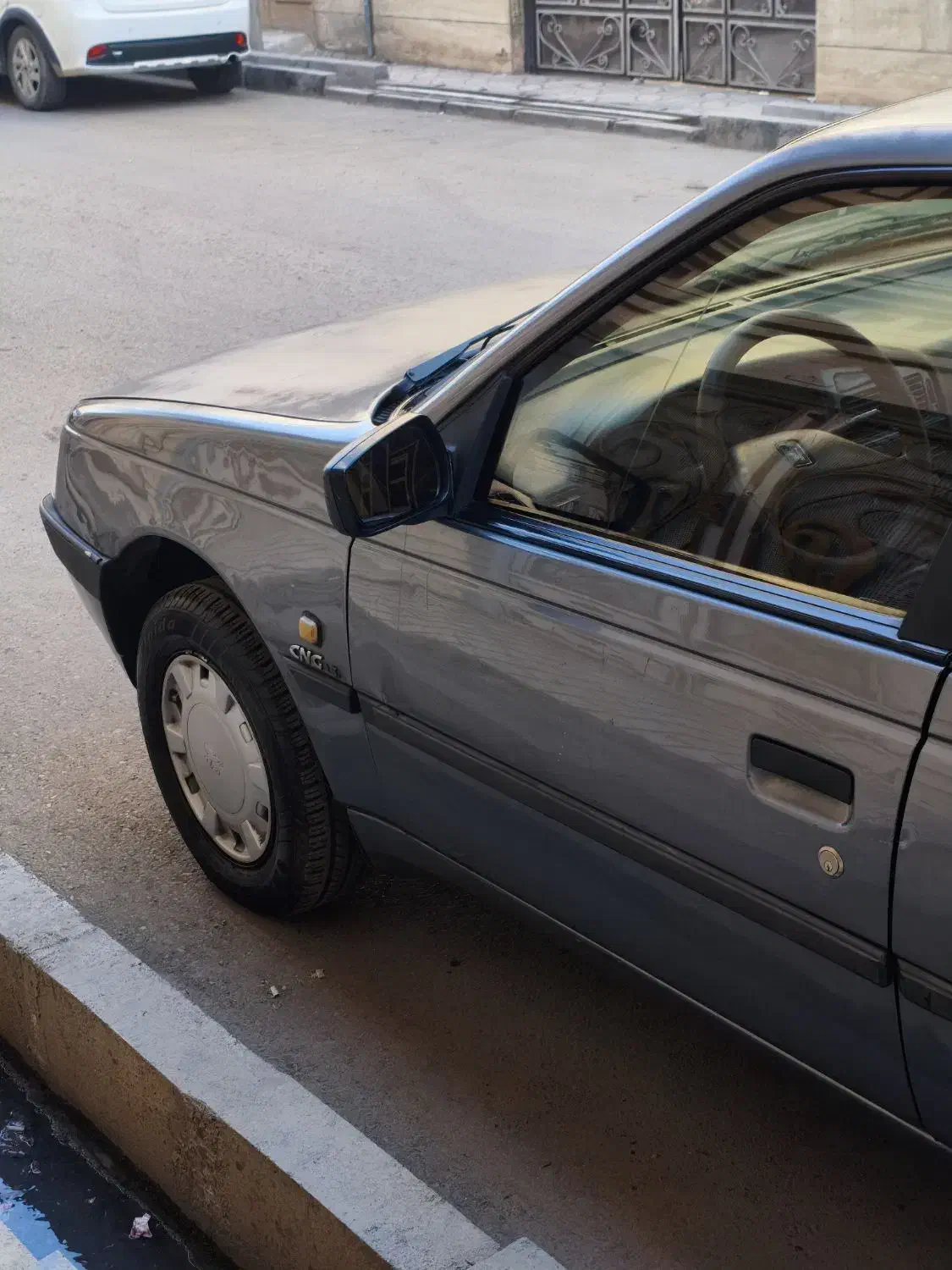 پژو 405مدل 90|خودرو سواری و وانت|تهران, تهرانسر مرکزی|دیوار