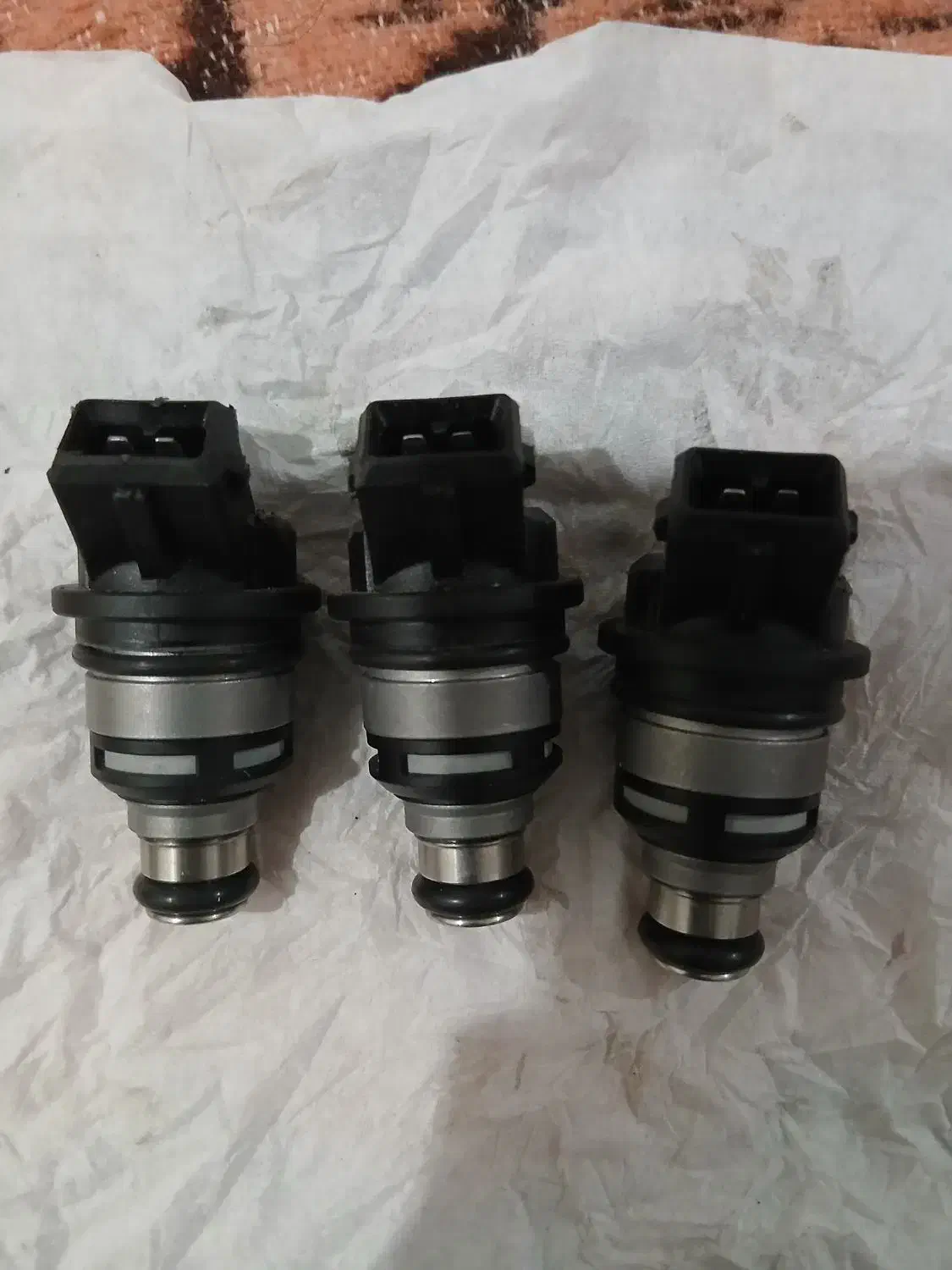 سه عدد سوزن انژوکتور تپول|قطعات یدکی و لوازم جانبی|فارغان, |دیوار