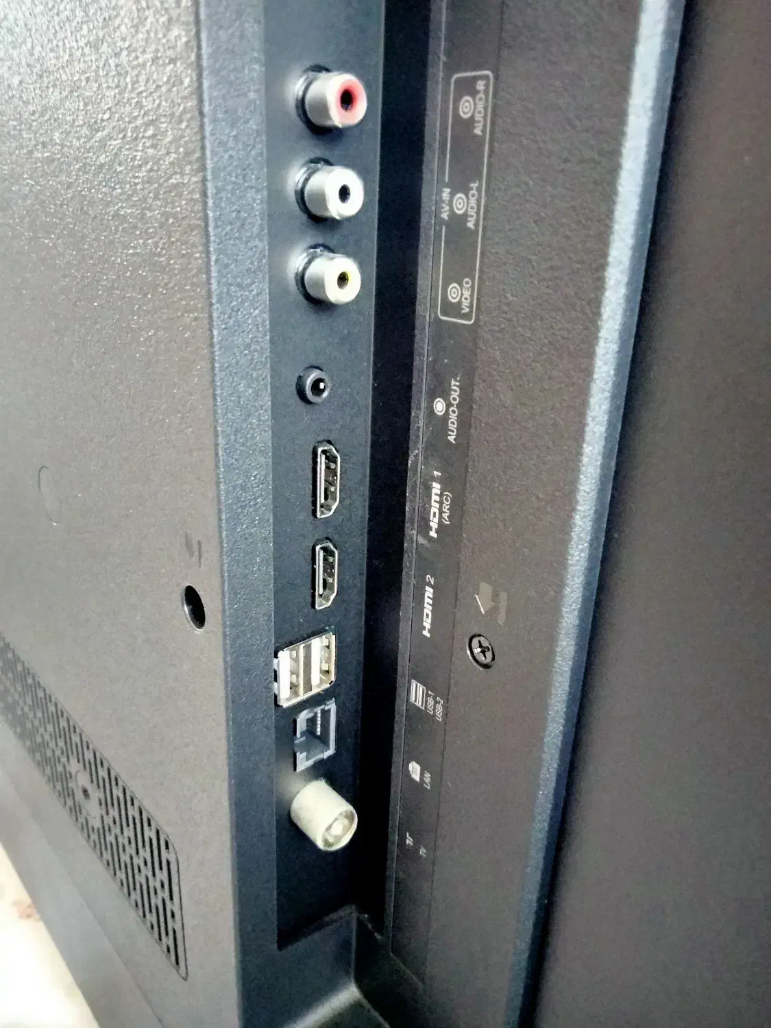 تلویزیون هوشمند 50 اینچ 4K برند الیو|تلویزیون و پروژکتور|اشنویه, |دیوار