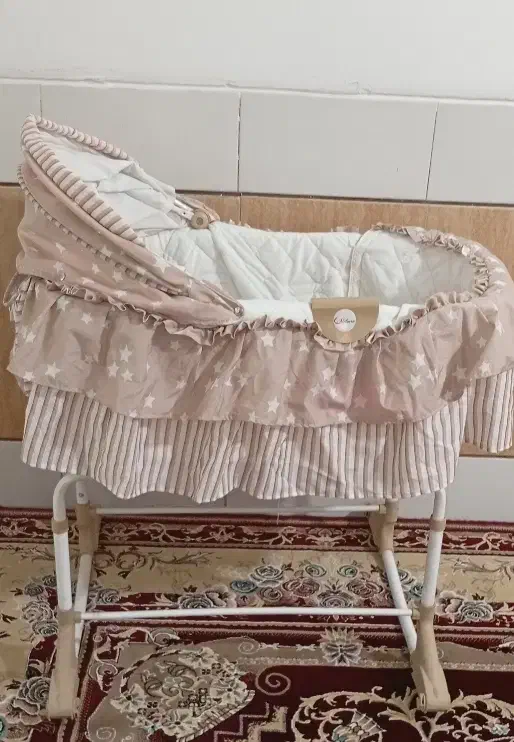 گهواره|تخت و سرویس خواب|اصفهان, ملک‌شهر|دیوار