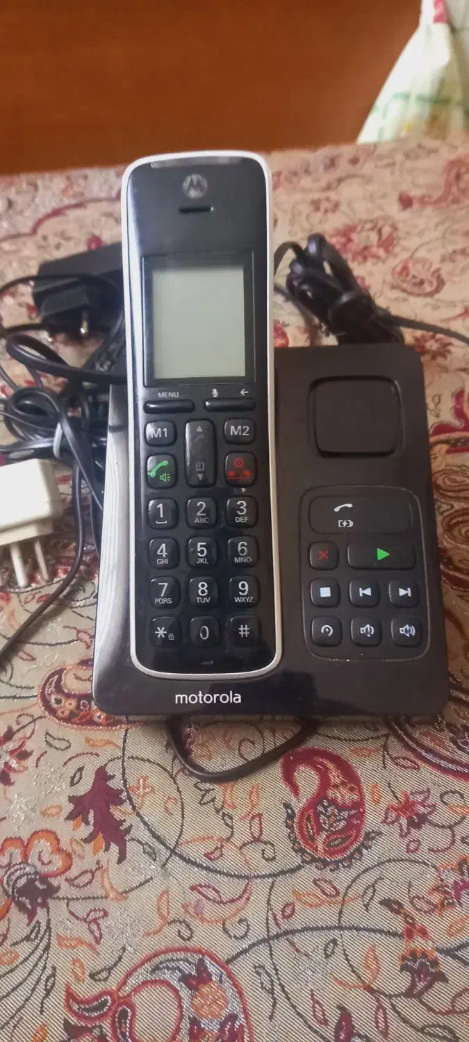 تلفن دو گوشی موتورولا  سالم بدون هیچ مشکلی|تلفن رومیزی|تهران, تهرانسر غربی|دیوار