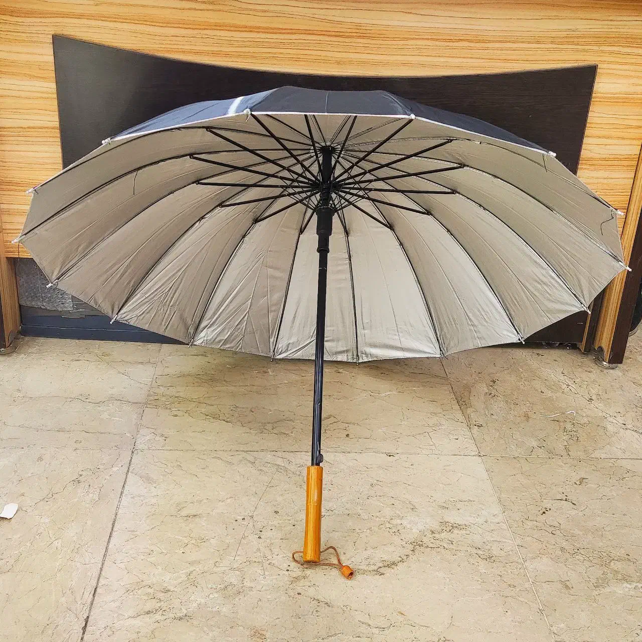 چتر محکم|اسباب‌‌بازی|رشت, حمیدیان|دیوار