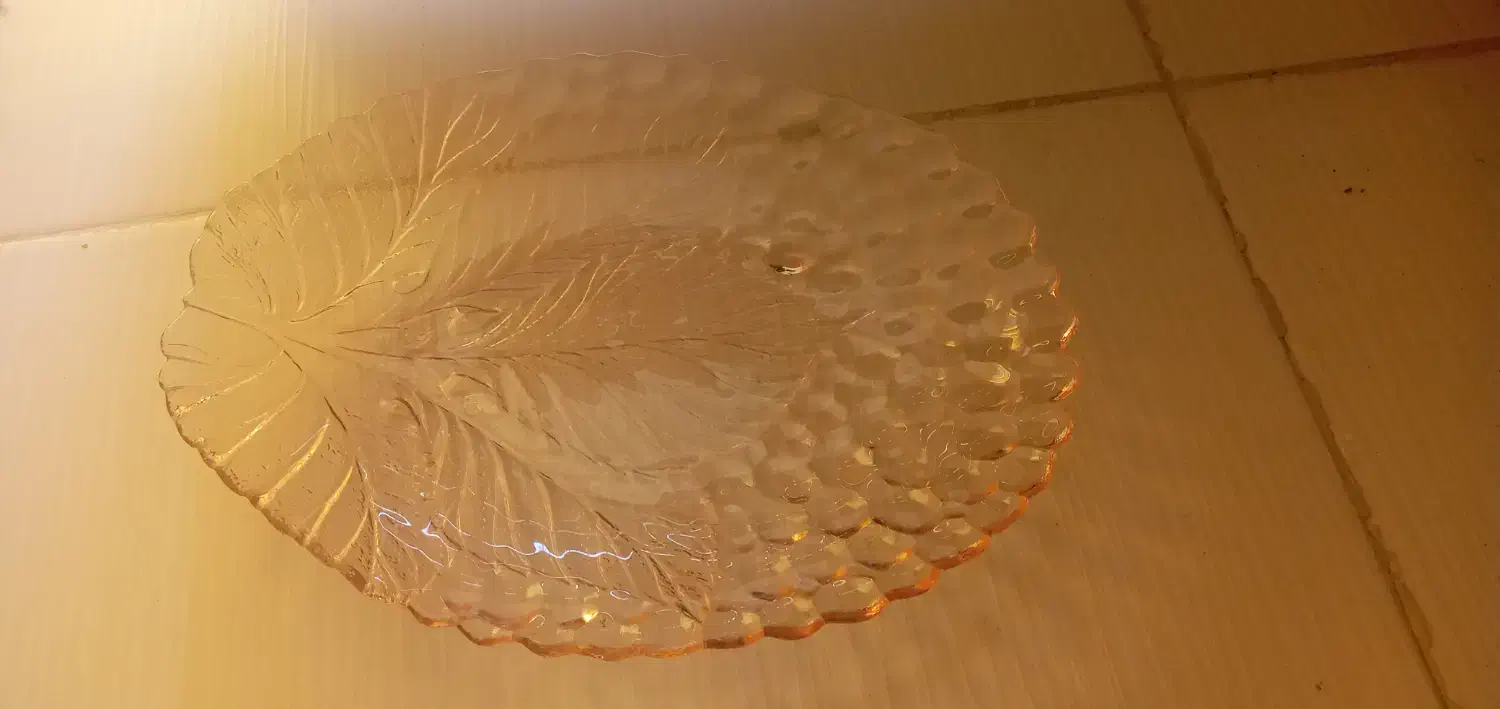 ظروف قدیمی|ظروف سرو و پذیرایی|شاهین‌شهر, شهرک گلدیس|دیوار