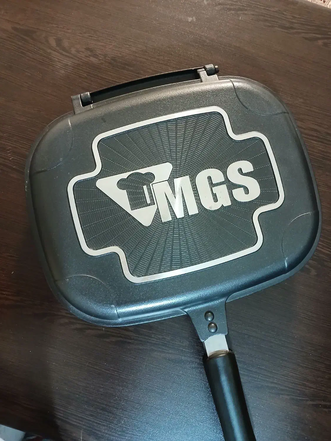 ماهیتابه چدن ایتالیایی نومناسب افرادکارمنددانشجوو|ظروف پختوپز|تهران, علم و صنعت|دیوار