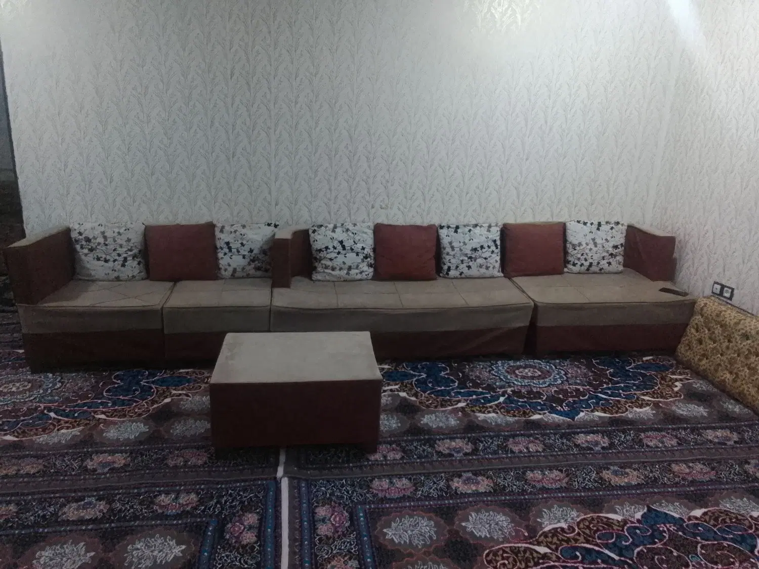 مبل|مبلمان خانگی و میز عسلی|دهگلان, |دیوار