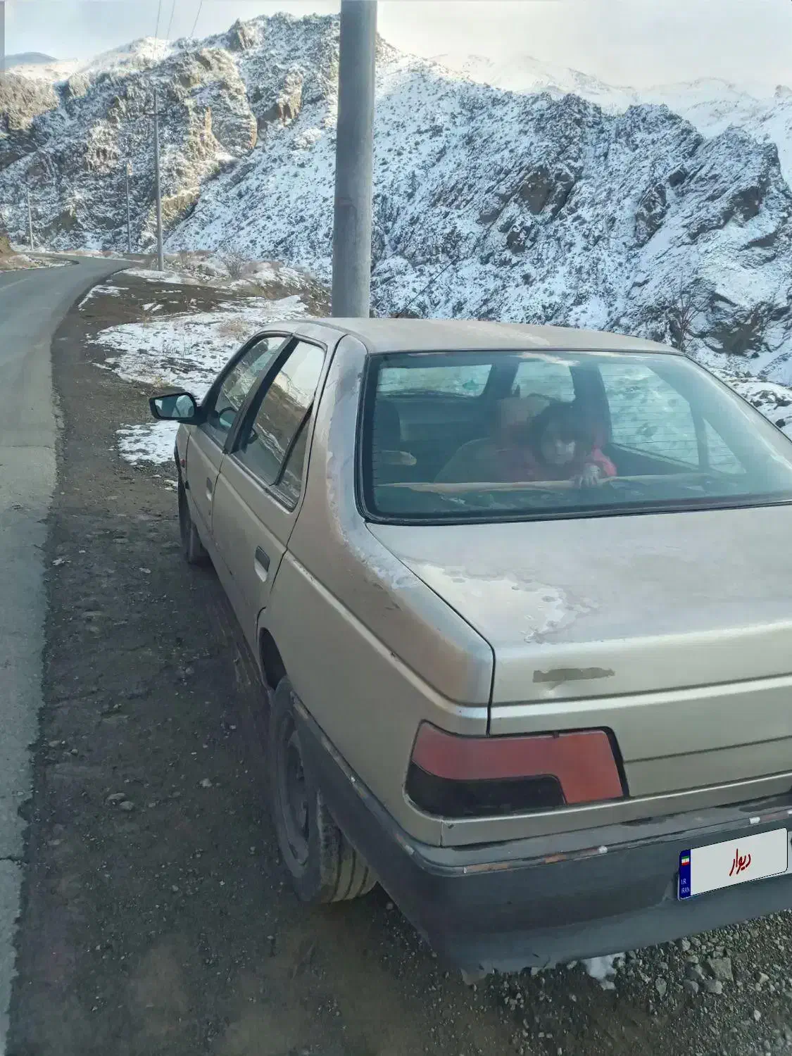 پژو ۴۰۵ مدل ۸۲|خودرو سواری و وانت|تهران, شادآباد|دیوار