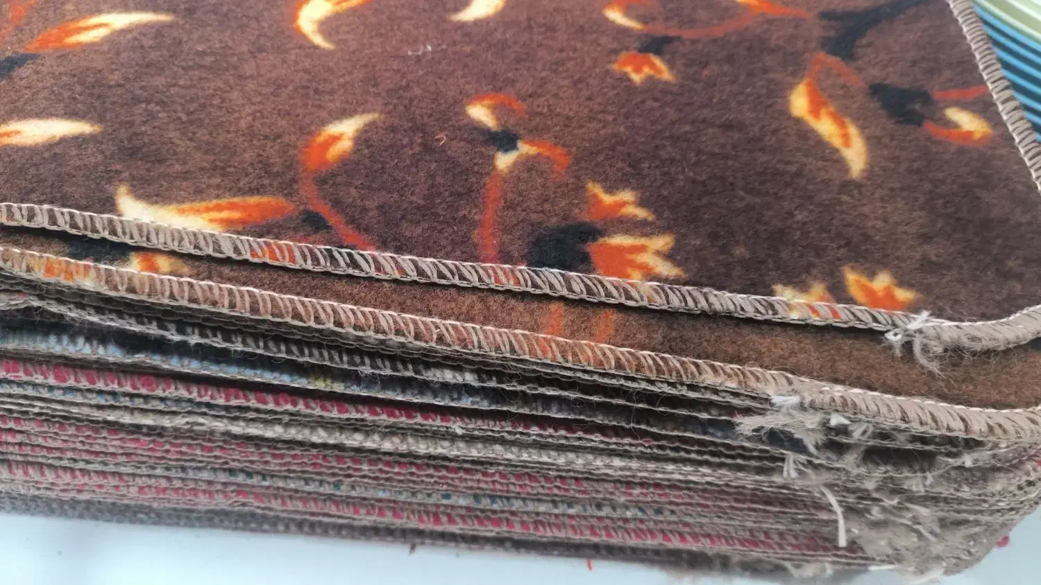 پادری بزرگ رسید|پادری|گلبهار, شهر جدید گلبهار|دیوار