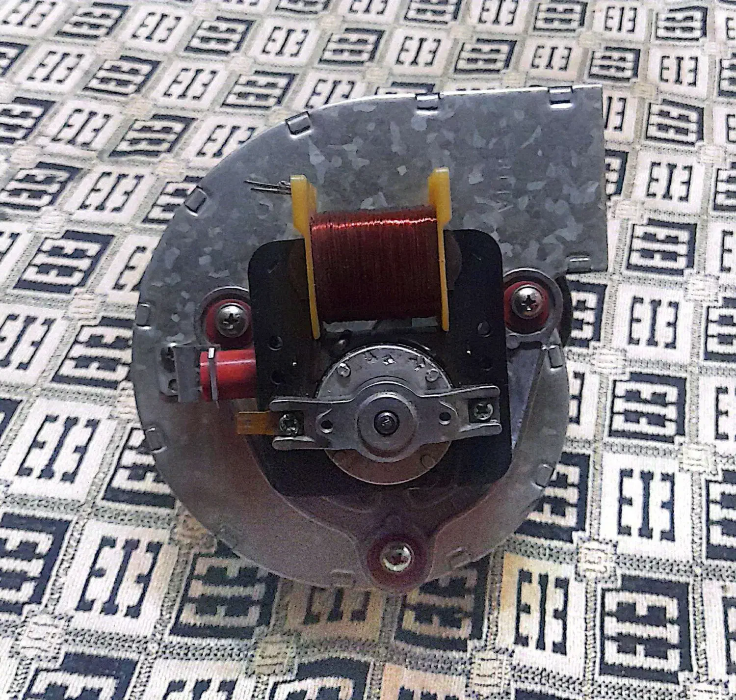 فن پکیچ|آبگرمکن، پکیج، شوفاژ|پرند, فاز ۵|دیوار